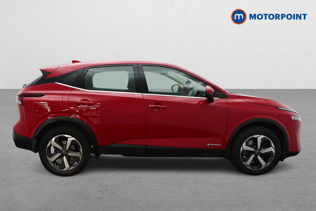 Nissan Qashqai Acenta Premium Automatic Petrol-Electric Hybrid SUV - Stock Number (1672620) - Drivers side