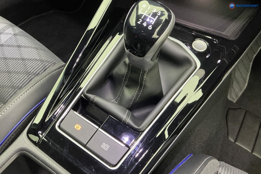 Volkswagen Golf R-Line Manual Petrol Hatchback - Stock Number (1672673) - 16th supplementary image
