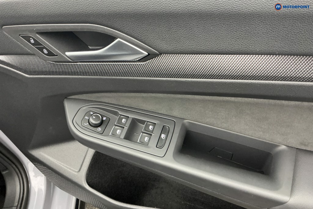 Volkswagen Golf R-Line Manual Petrol Hatchback - Stock Number (1672673) - 26th supplementary image