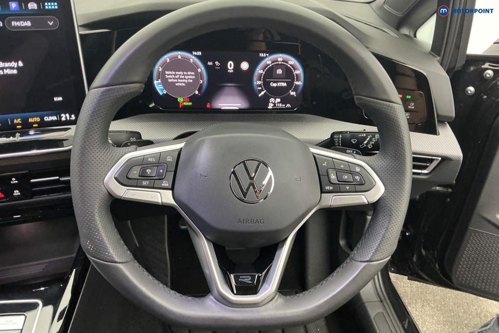 Volkswagen Golf R-Line Automatic Petrol Hatchback - Stock Number (1672675) - 6th supplementary image