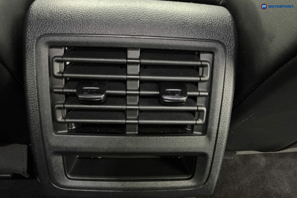 Volkswagen Golf R-Line Automatic Petrol Hatchback - Stock Number (1672675) - 10th supplementary image
