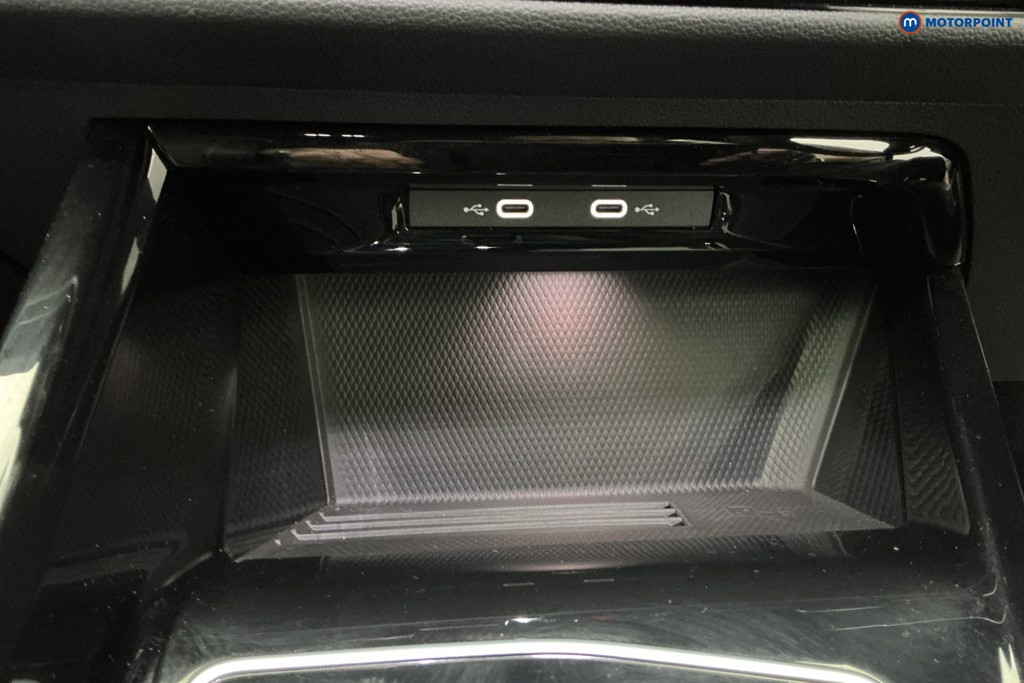 Volkswagen Golf R-Line Automatic Petrol Hatchback - Stock Number (1672675) - 16th supplementary image