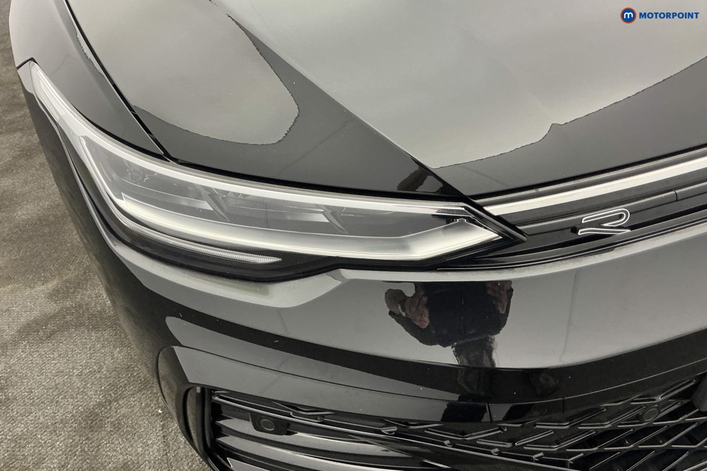 Volkswagen Golf R-Line Automatic Petrol Hatchback - Stock Number (1672675) - 30th supplementary image