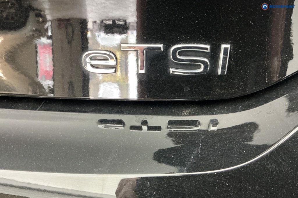 Volkswagen Golf R-Line Automatic Petrol Hatchback - Stock Number (1672675) - 33rd supplementary image