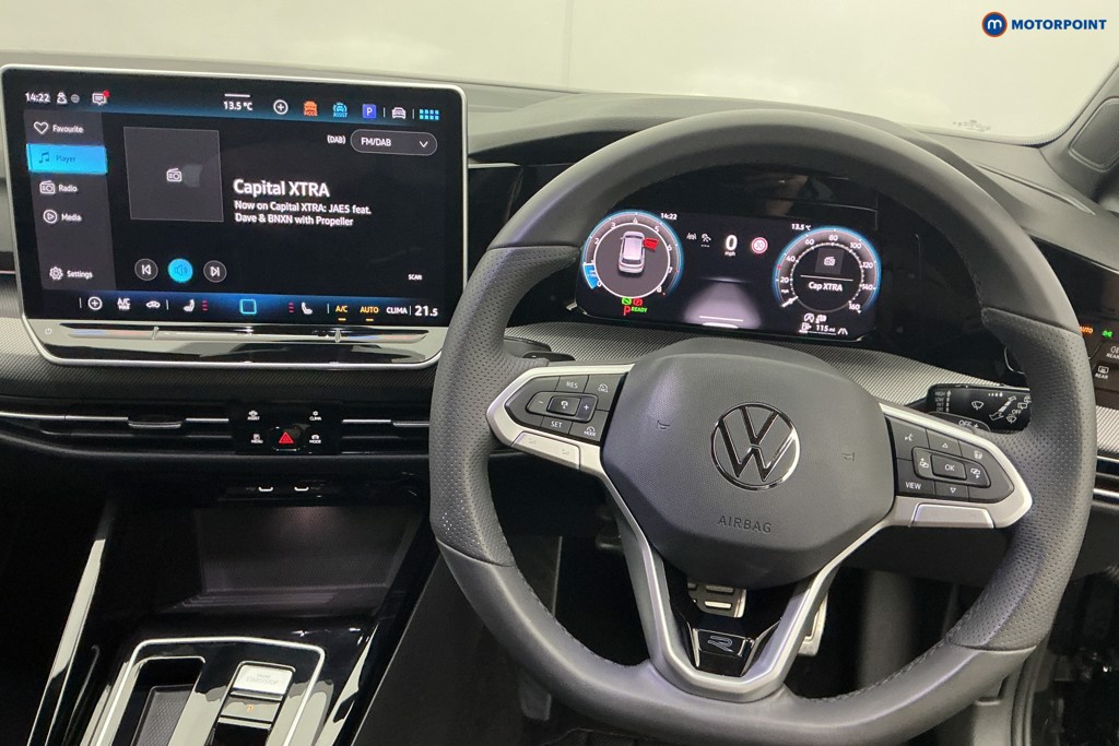 Volkswagen Golf R-Line Automatic Petrol Hatchback - Stock Number (1672675) - 1st supplementary image