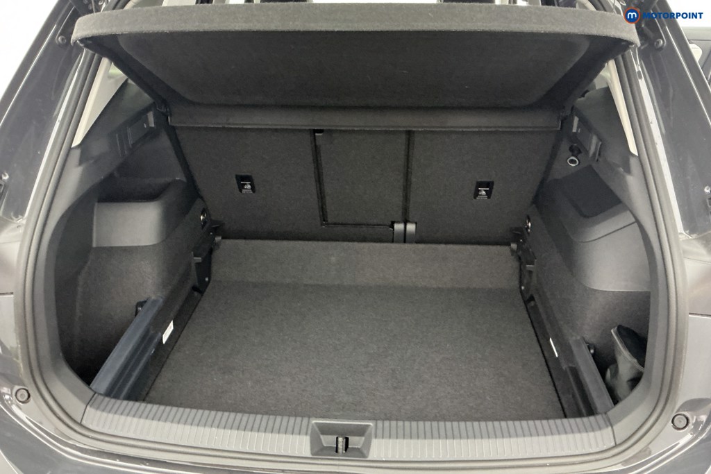 Volkswagen Tiguan Elegance Automatic Petrol SUV - Stock Number (1672682) - 3rd supplementary image