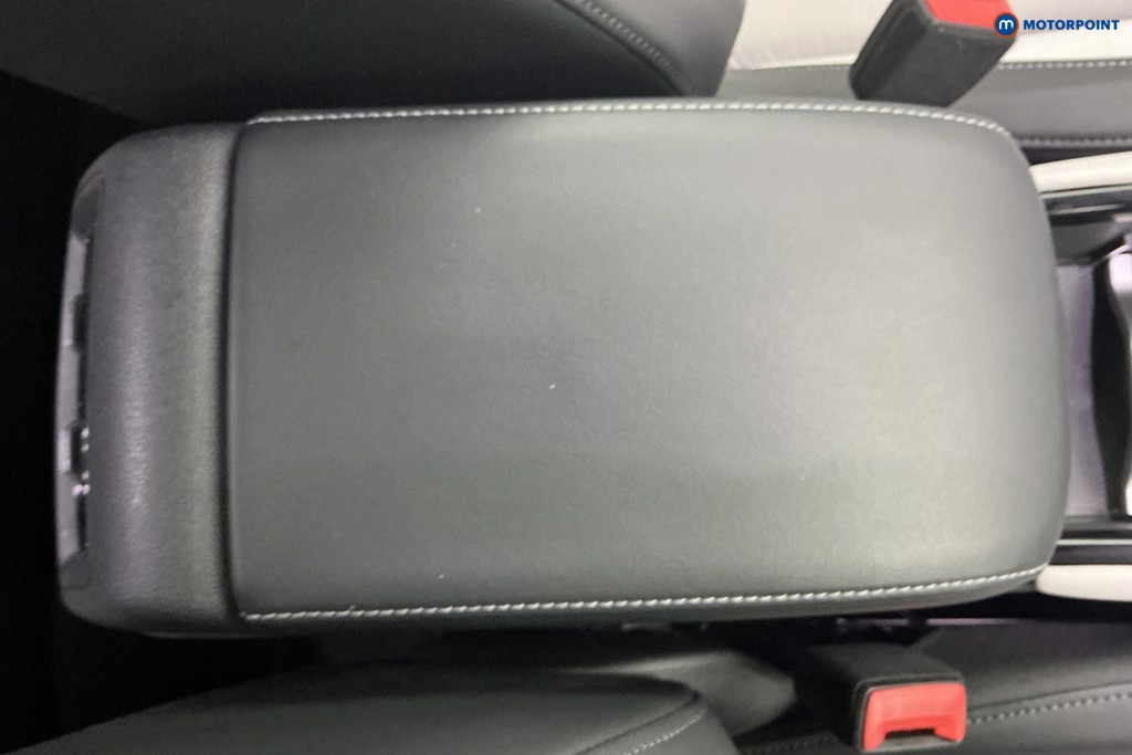 Volkswagen Tiguan Elegance Automatic Petrol SUV - Stock Number (1672682) - 13th supplementary image
