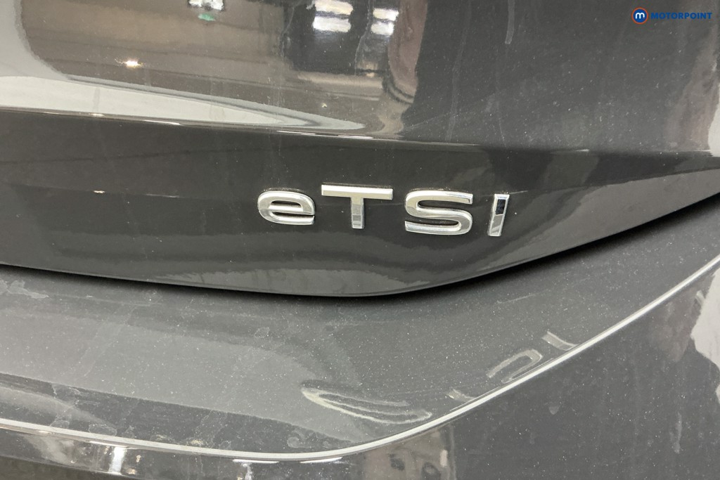 Volkswagen Tiguan Elegance Automatic Petrol SUV - Stock Number (1672682) - 32nd supplementary image