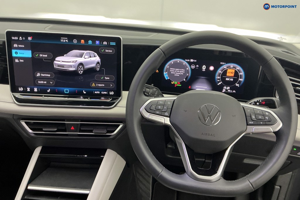 Volkswagen Tiguan Elegance Automatic Petrol SUV - Stock Number (1672682) - 1st supplementary image