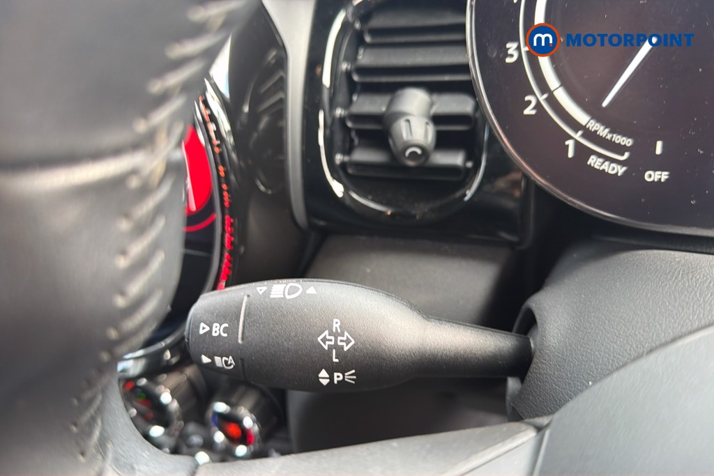 Mini Hatchback Cooper Classic Automatic Petrol Hatchback - Stock Number (1672918) - 10th supplementary image