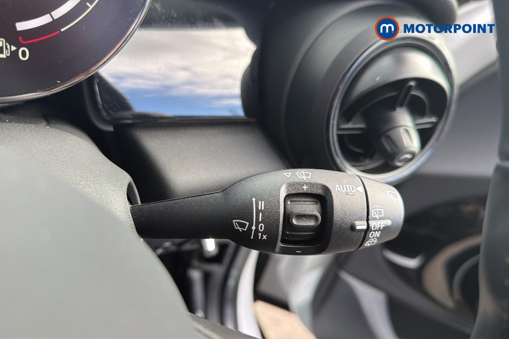 Mini Hatchback Cooper Classic Automatic Petrol Hatchback - Stock Number (1672918) - 11th supplementary image