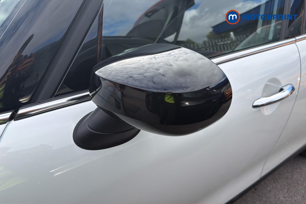 Mini Hatchback Cooper Classic Automatic Petrol Hatchback - Stock Number (1672918) - 19th supplementary image