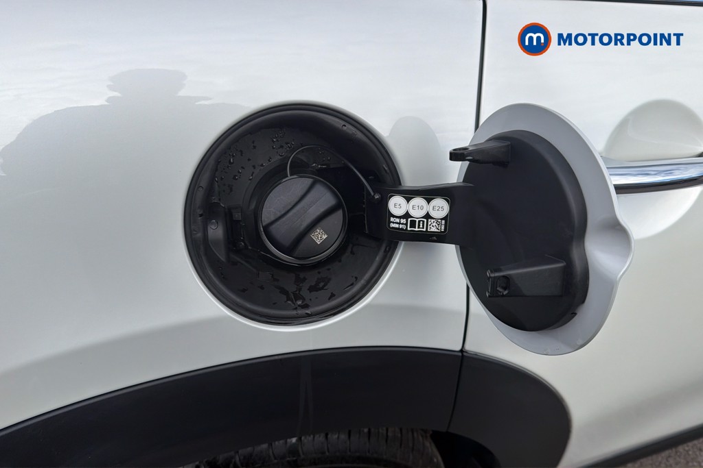 Mini Hatchback Cooper Classic Automatic Petrol Hatchback - Stock Number (1672918) - 26th supplementary image