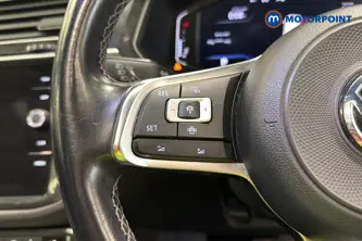 Volkswagen Tiguan R-Line Tech Automatic Petrol SUV - Stock Number (1672987) - 4th supplementary image