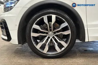 Volkswagen Tiguan R-Line Tech Automatic Petrol SUV - Stock Number (1672987) - 44th supplementary image