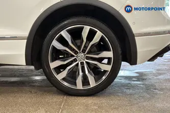 Volkswagen Tiguan R-Line Tech Automatic Petrol SUV - Stock Number (1672987) - 45th supplementary image