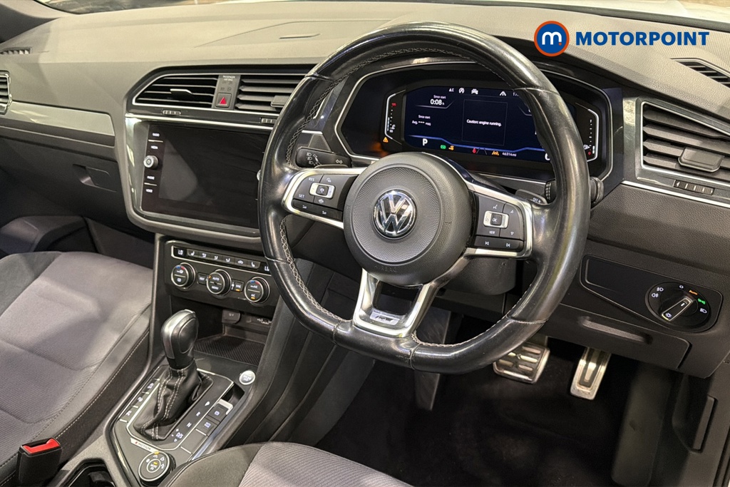 Volkswagen Tiguan R-Line Tech Automatic Petrol SUV - Stock Number (1672987) - 1st supplementary image