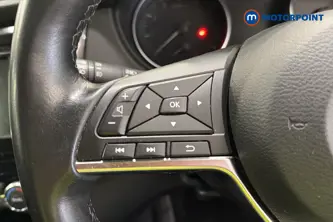 Nissan Qashqai Acenta Premium Manual Petrol SUV - Stock Number (1673429) - 4th supplementary image