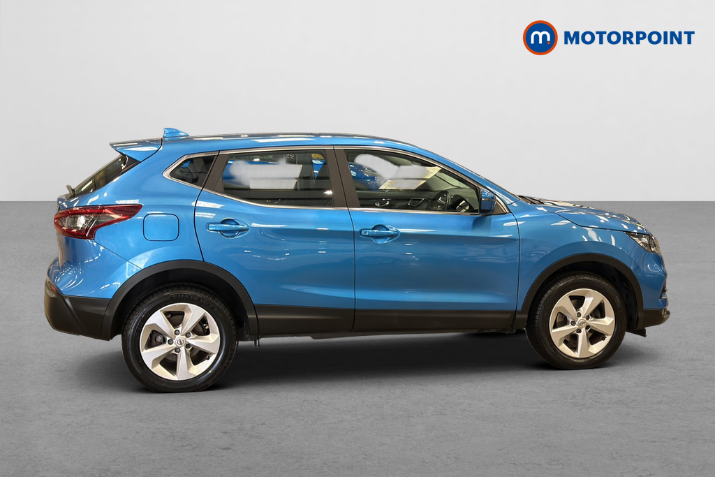 Nissan Qashqai Acenta Premium Manual Petrol SUV - Stock Number (1673429) - Passenger side