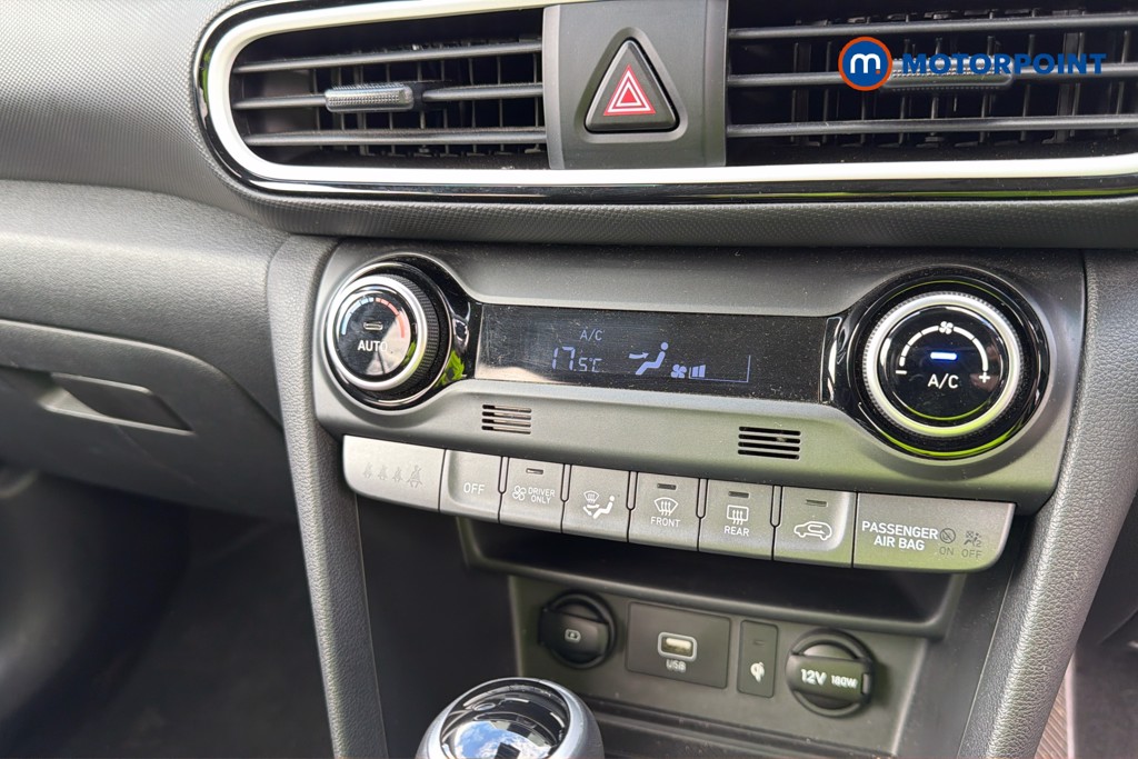 Hyundai Kona Premium Automatic Petrol-Electric Hybrid SUV - Stock Number (1673551) - 12th supplementary image