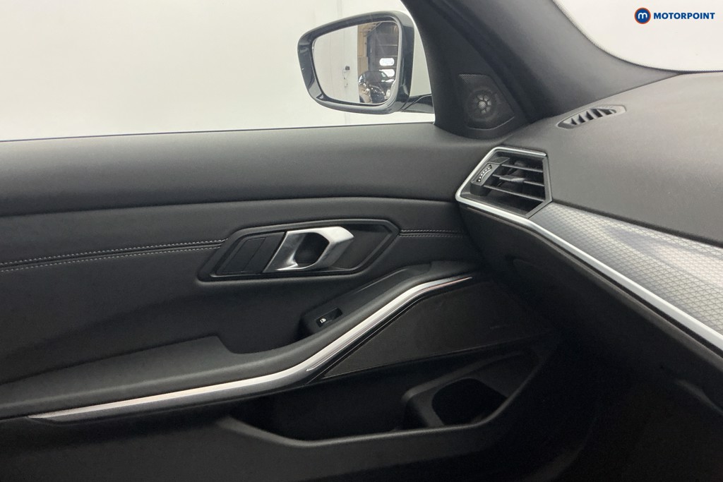 BMW 3 Series M Sport Automatic Petrol Saloon - Stock Number (1673552) - 20th supplementary image