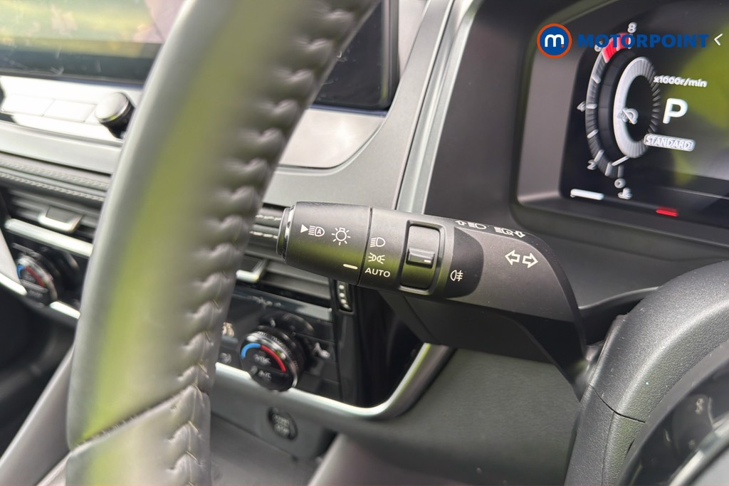 Nissan Qashqai Tekna Automatic Petrol SUV - Stock Number (1673876) - 6th supplementary image