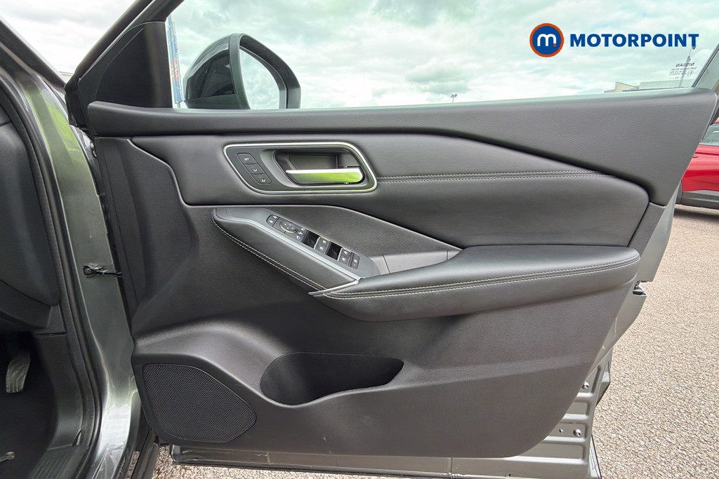 Nissan Qashqai Tekna Automatic Petrol SUV - Stock Number (1673876) - 19th supplementary image
