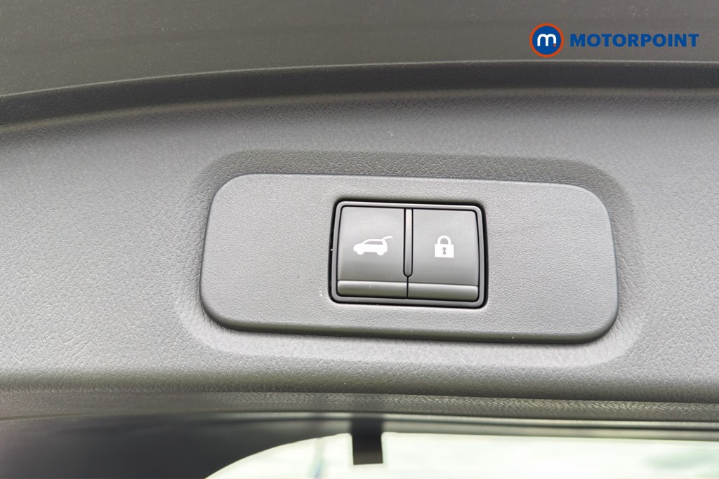 Nissan Qashqai Tekna Automatic Petrol SUV - Stock Number (1673876) - 35th supplementary image