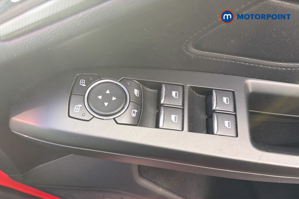 Ford Focus Titanium X Manual Petrol Hatchback - Stock Number (1673901) - 3rd supplementary image