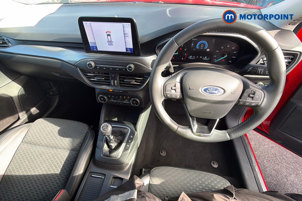 Ford Focus Titanium X Manual Petrol Hatchback - Stock Number (1673901) - 6th supplementary image