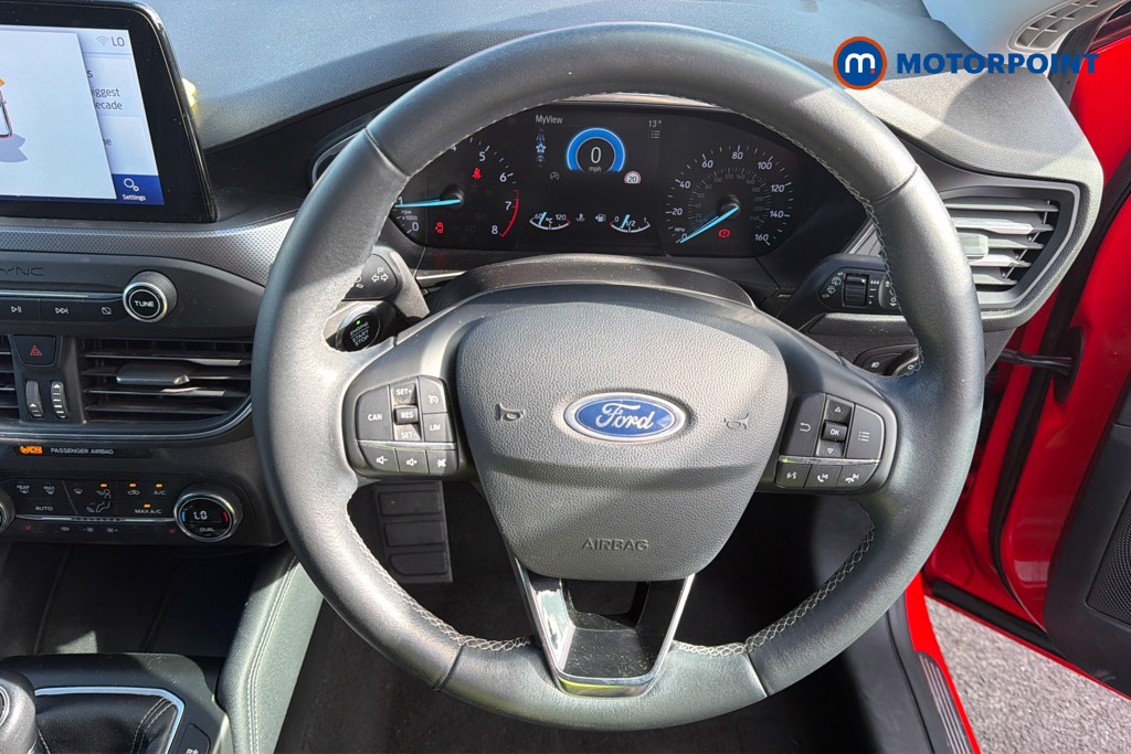 Ford Focus Titanium X Manual Petrol Hatchback - Stock Number (1673901) - 7th supplementary image