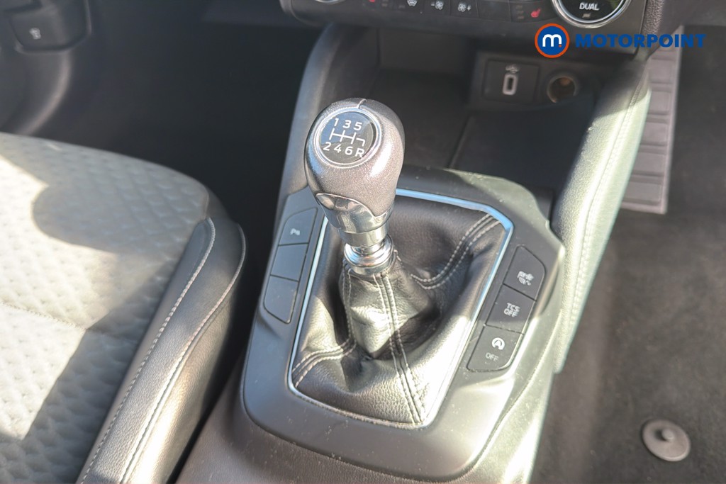 Ford Focus Titanium X Manual Petrol Hatchback - Stock Number (1673901) - 16th supplementary image