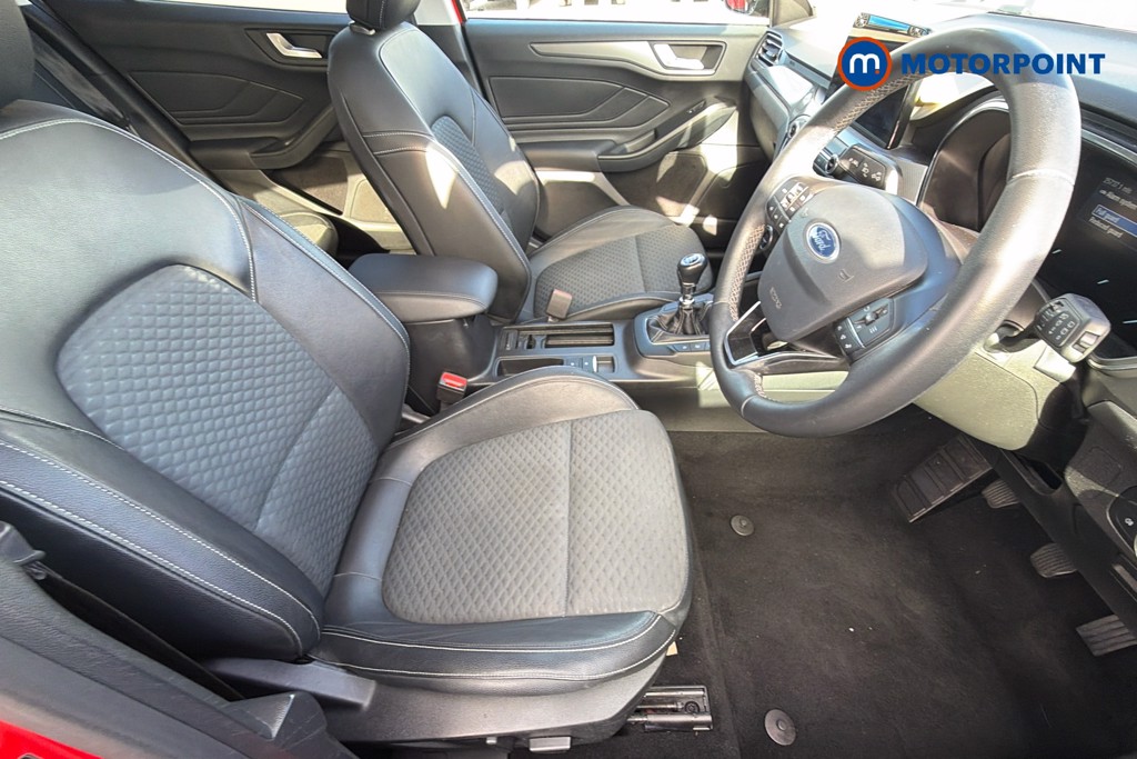 Ford Focus Titanium X Manual Petrol Hatchback - Stock Number (1673901) - 18th supplementary image