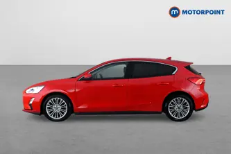 Ford Focus Titanium X Manual Petrol Hatchback - Stock Number (1673901) - Passenger side