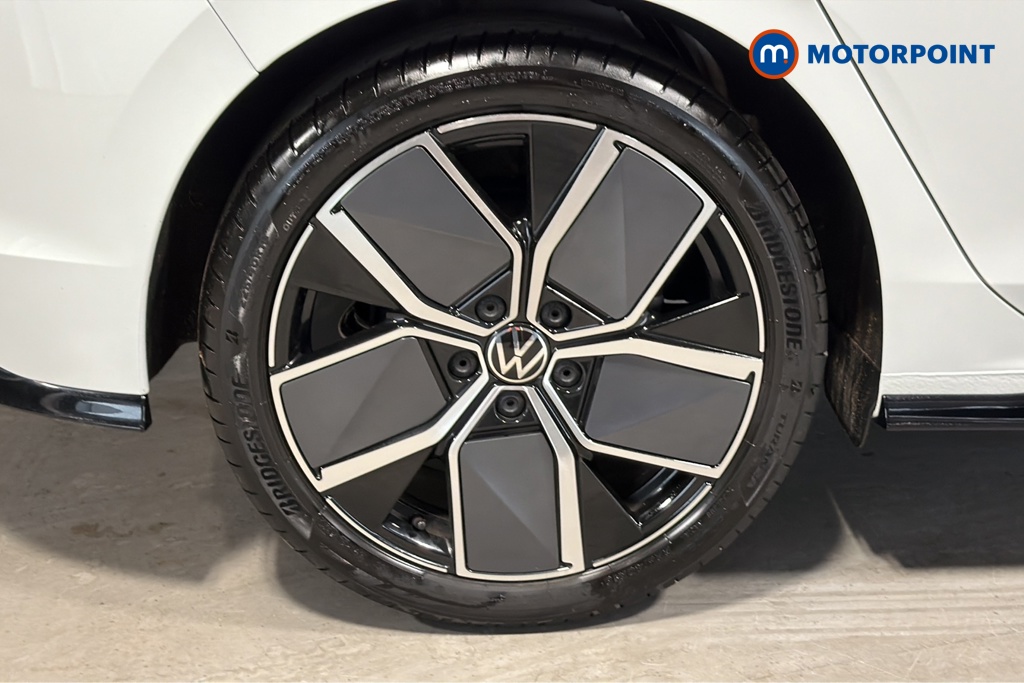 Volkswagen Golf Black Edition Manual Petrol Hatchback - Stock Number (1674336) - 46th supplementary image