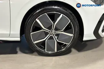 Volkswagen Golf Black Edition Manual Petrol Hatchback - Stock Number (1674336) - 47th supplementary image