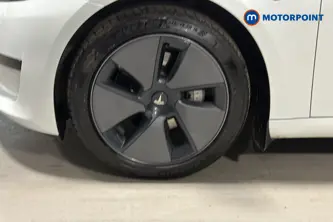 Tesla Model 3 Rwd 4Dr Auto Automatic Electric Saloon - Stock Number (1674562) - 44th supplementary image