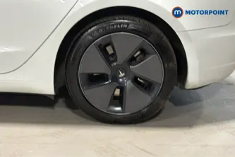 Tesla Model 3 Rwd 4Dr Auto Automatic Electric Saloon - Stock Number (1674562) - 45th supplementary image