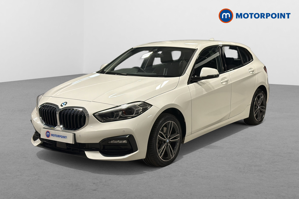 BMW 1 Series Sport Automatic Petrol Hatchback - Stock Number (1674574) - Passenger side front corner