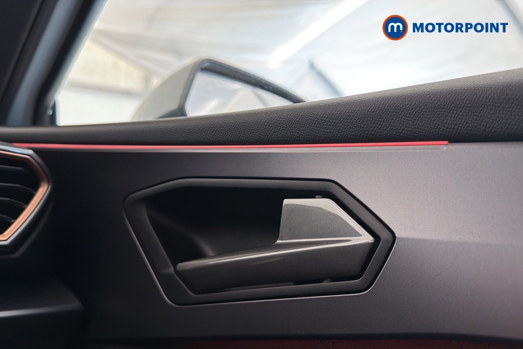 Cupra Leon V2 Automatic Petrol Hatchback - Stock Number (1674633) - 10th supplementary image