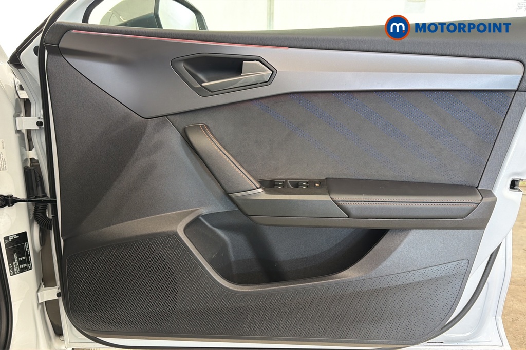Cupra Leon V2 Automatic Petrol Hatchback - Stock Number (1674633) - 18th supplementary image