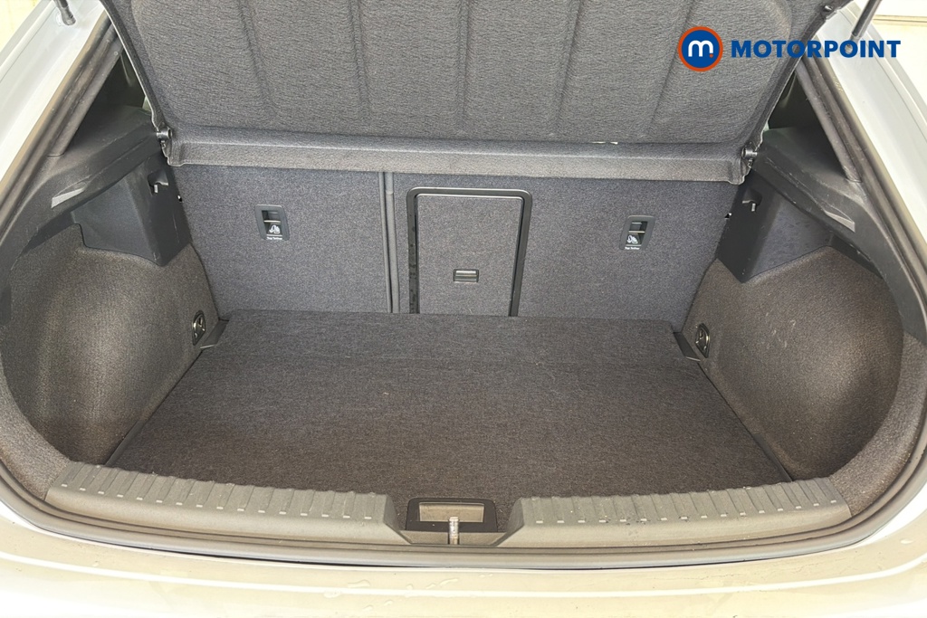 Cupra Leon V2 Automatic Petrol Hatchback - Stock Number (1674633) - 30th supplementary image