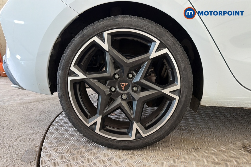Cupra Leon V2 Automatic Petrol Hatchback - Stock Number (1674633) - 46th supplementary image