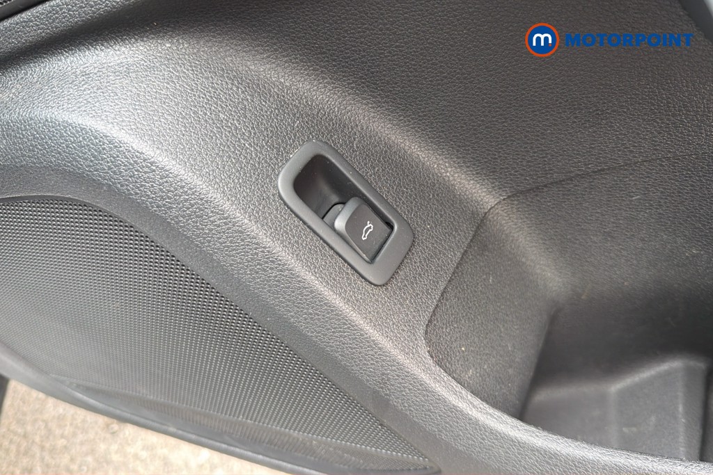 Audi Q2 S Line Manual Petrol SUV - Stock Number (1674698) - 6th supplementary image