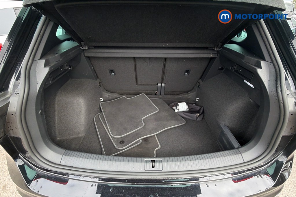 Volkswagen Tiguan R-Line Edition Automatic Petrol SUV - Stock Number (1674709) - 21st supplementary image