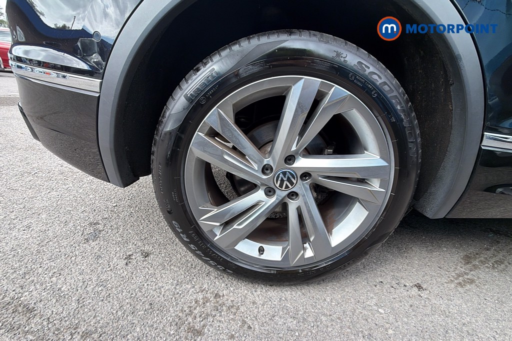 Volkswagen Tiguan R-Line Edition Automatic Petrol SUV - Stock Number (1674709) - 27th supplementary image