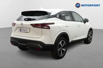 Nissan Qashqai N-Connecta Manual Petrol SUV - Stock Number (1675072) - Drivers side rear corner