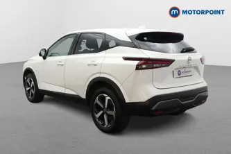 Nissan Qashqai N-Connecta Manual Petrol SUV - Stock Number (1675072) - Passenger side rear corner