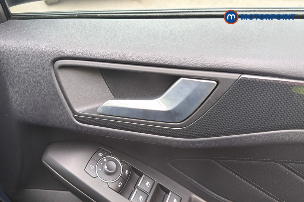 Ford Focus St-Line Edition Manual Petrol Hatchback - Stock Number (1675117) - 3rd supplementary image