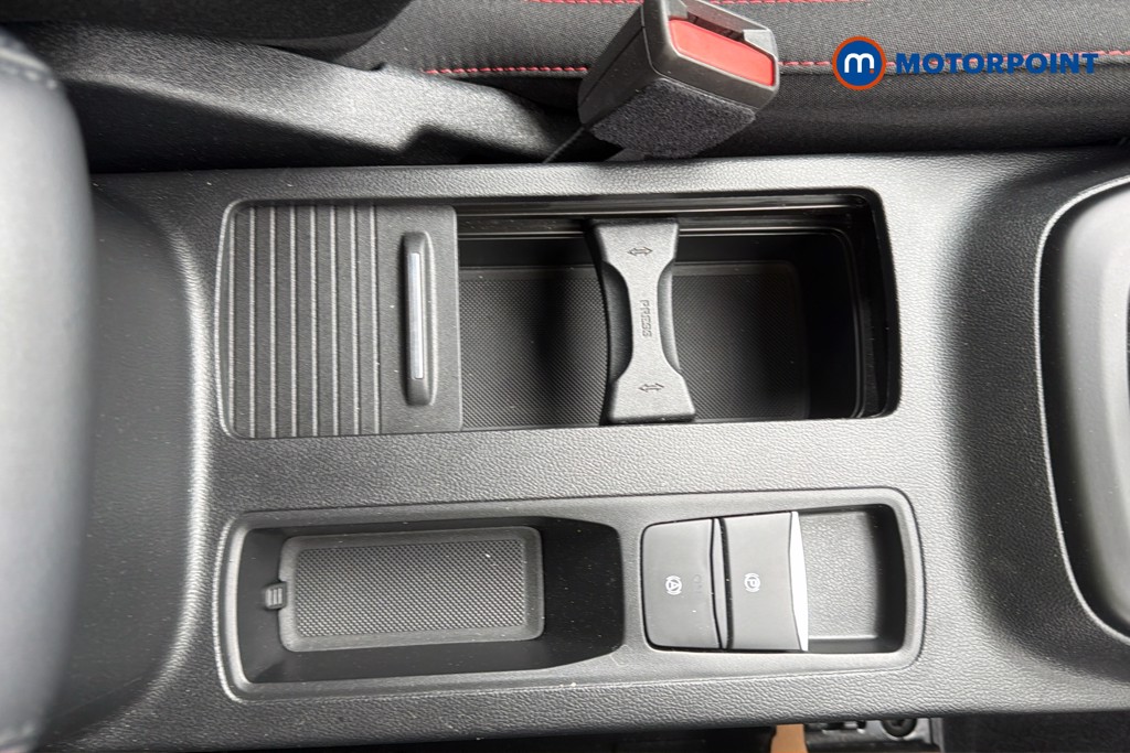 Ford Focus St-Line Edition Manual Petrol Hatchback - Stock Number (1675117) - 16th supplementary image